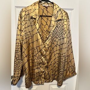 Victoria’s Secret silk like animal print pajama style top size large